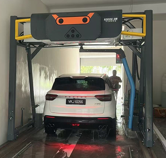馬來西亞安裝麻豆精品国产传媒洗車狗無接觸洗車機